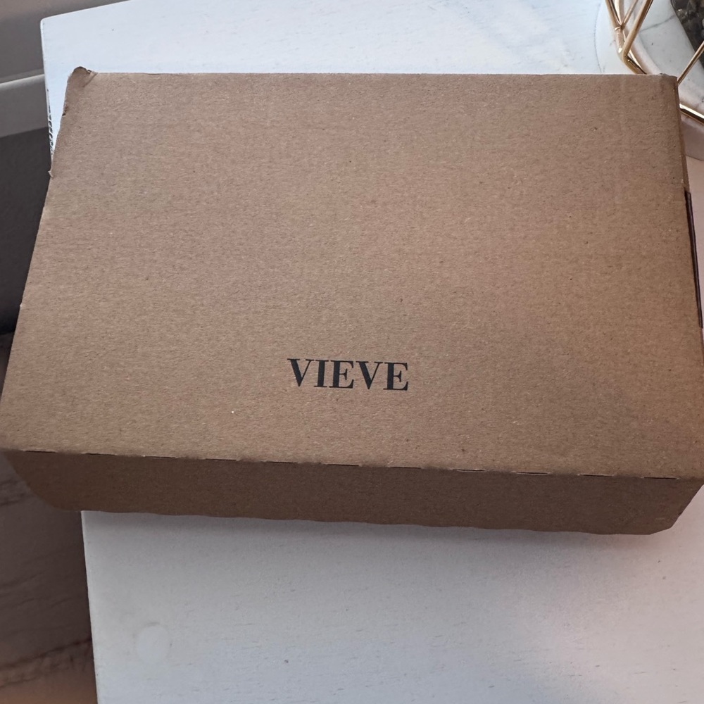 VIEVE- Modern Radiance Cream Bronzer × 1 ( light ) - Picture 3 of 9